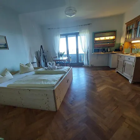 Schönblick Apartment *