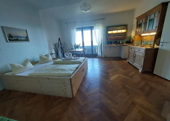 Schoenblick Apartmán *